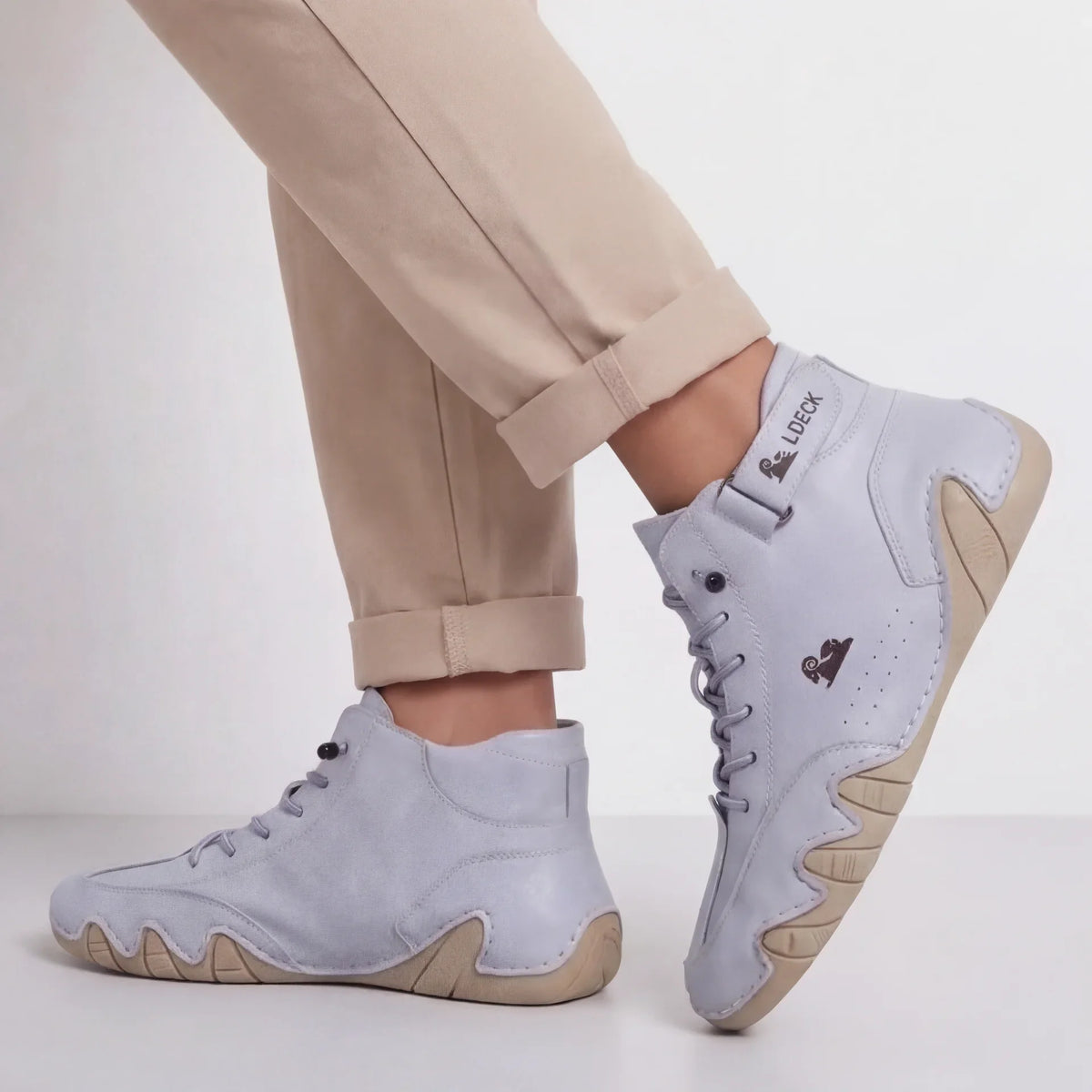 LDeck — Elegante schoenen, ontworpen om verlichting te bieden 